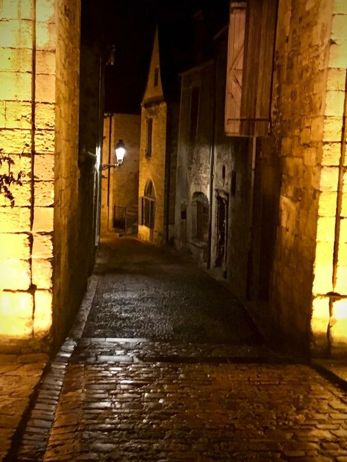 Maison De Charme Dans La Cite Sarlat Exterior foto